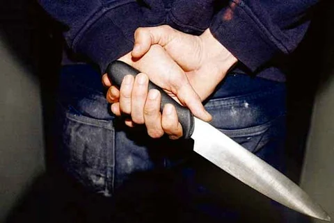 دختر 11 ساله: مسخره‌ام کرد با چاقو کشتمش!
